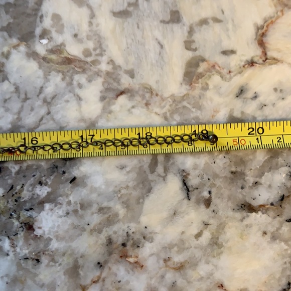 Lia Sophia Necklace - Picture 4 of 8